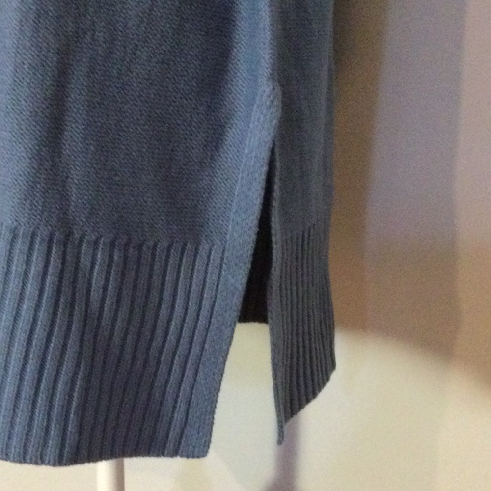 Merokeety Blue Sweater - Picture 8 of 11